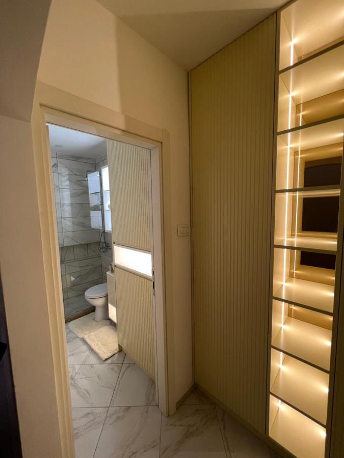 Center Deluxe Studio Apartamento Nikšić Exterior foto